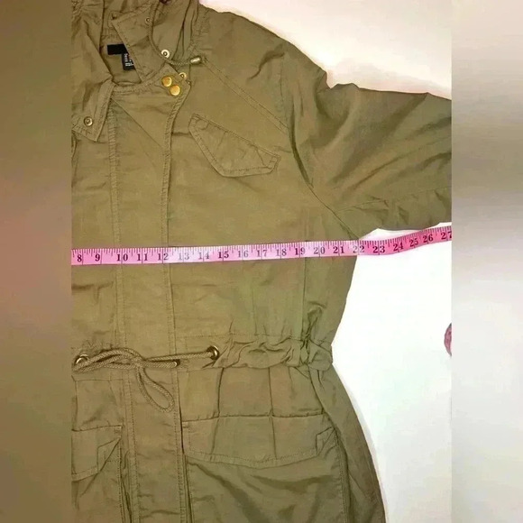 H&M Womens  Jacket Hooded Full Zip Tie Waist Adjustable Army Green Size- Medium - Picture 6 of 12